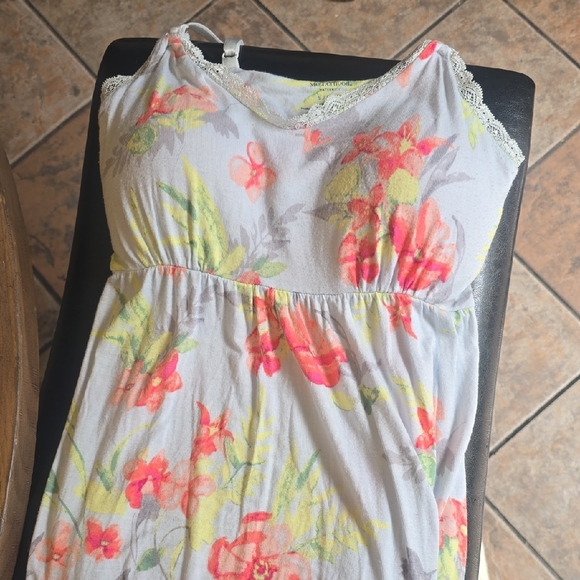 Motherhood Floral Nursing Gown (Small) - Picture 4 of 4